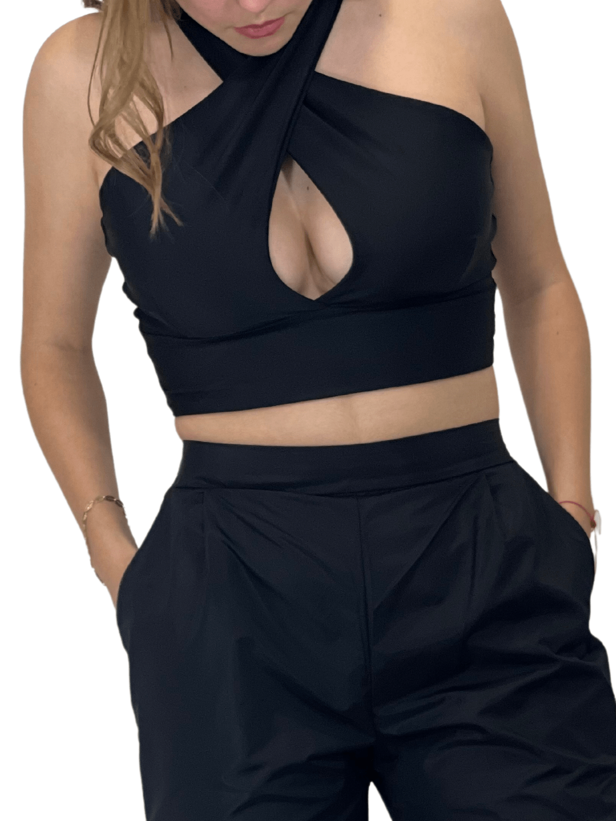 Criss Cross Neck Crop Top – Sexy Halter Tank Top with Keyhole Cutout & Full Back Coverage Black - Tenku Designs