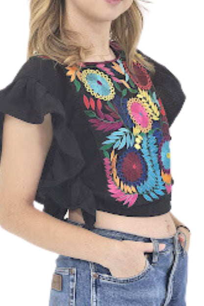 Mexican Folkloric Embrodered Top Flowers - Tenku Designs